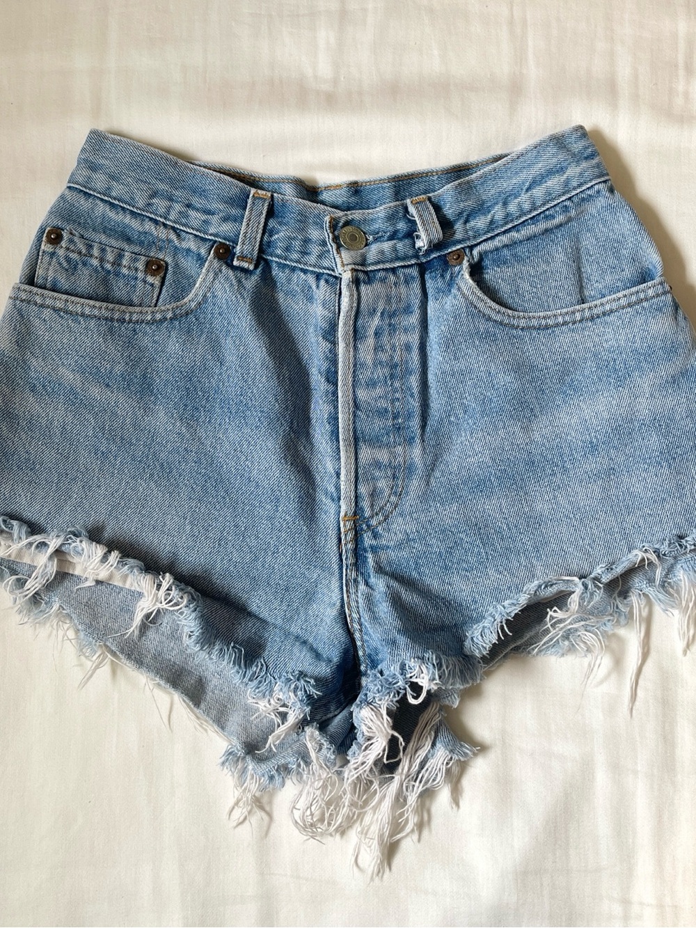 True Vintage Levi’s 501 Light/Medium Wash Cutoff Distressed Denim Jean Shorts